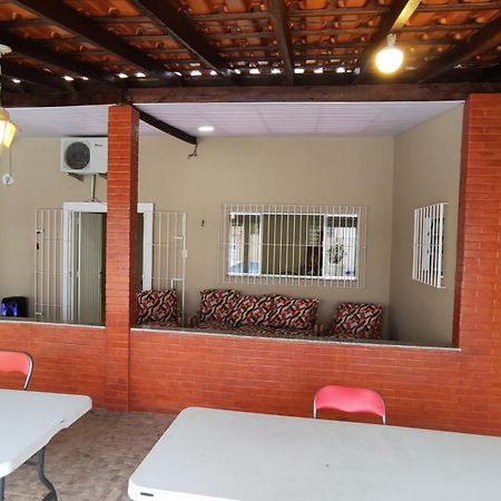 Casa De Praia Com Piscina - Itanhaem Villa Porto do Padeiro Kültér fotó