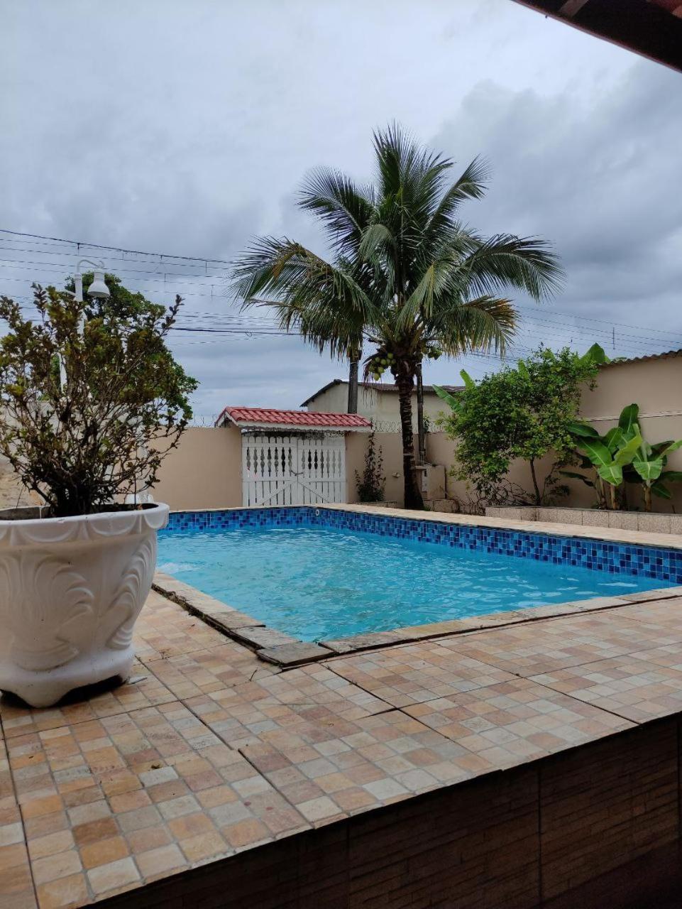 Casa De Praia Com Piscina - Itanhaem Villa Porto do Padeiro Kültér fotó
